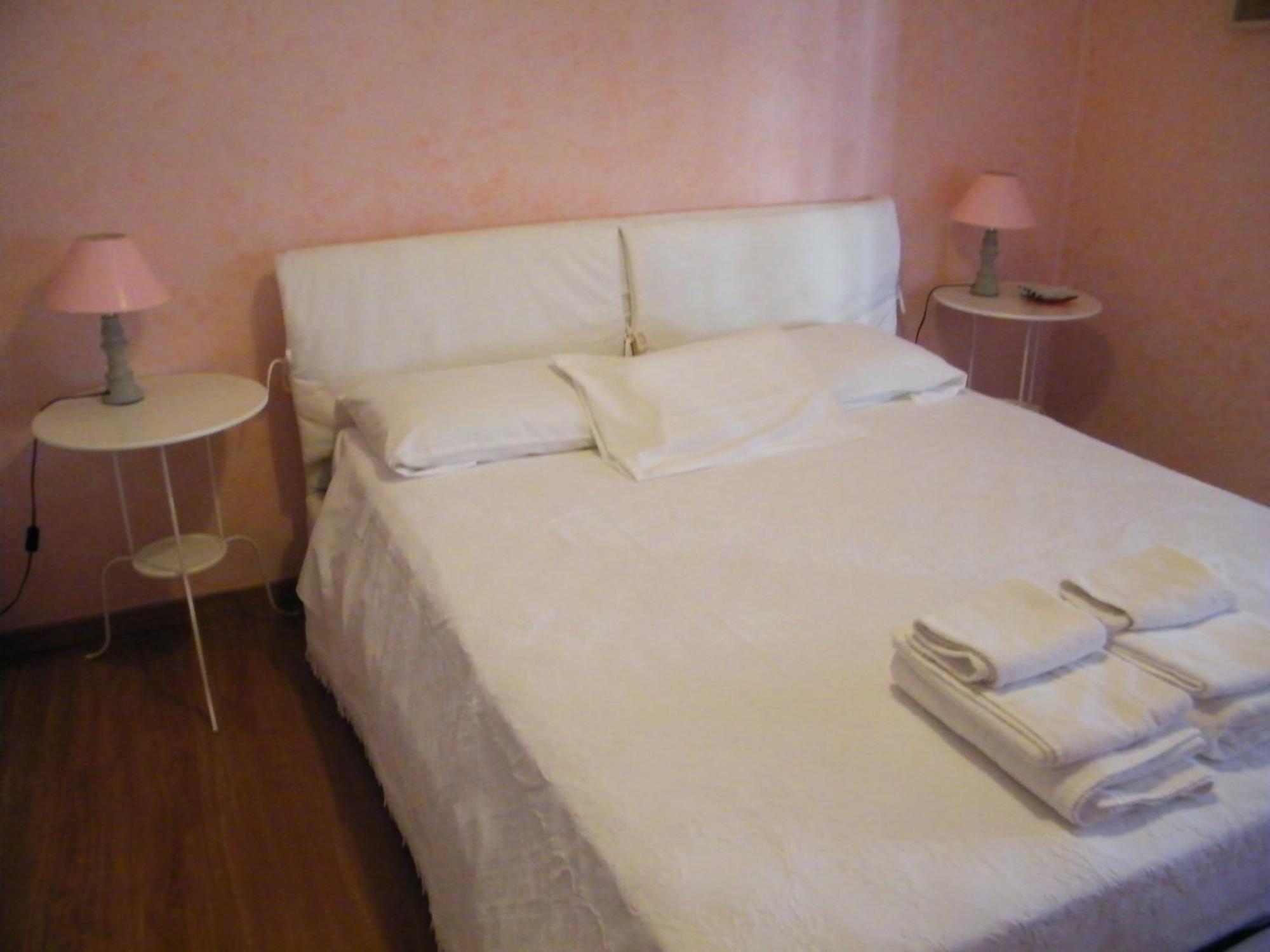 Appartamento Vacanze I Provenzali Bordighera Zimmer foto